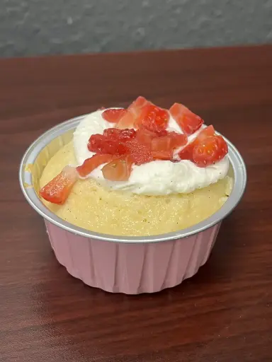 Mini Tres Leches Circle (6 oz)